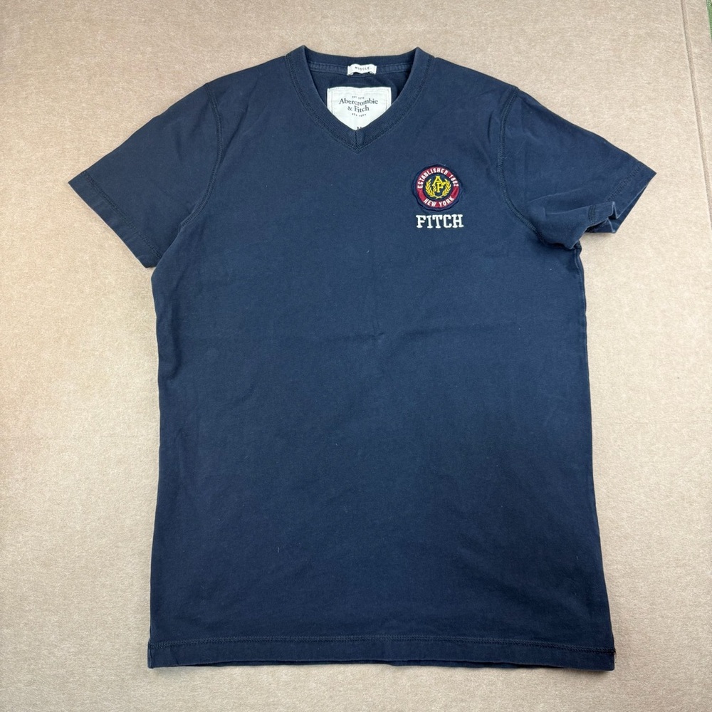 VTG Abercrombie & Fitch T-Shirt Men's Size Medium Navy Muscle Fit V-Neck Cotton